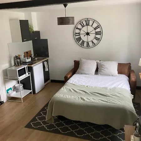 Cosy Apartment Saint-Sebastien-sur-Loire